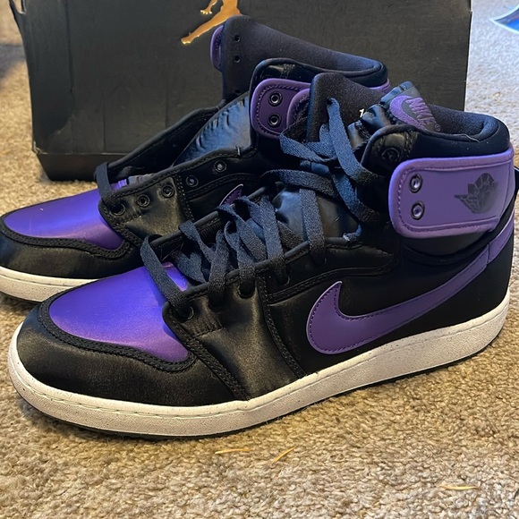J’s - Picture 1 of 3